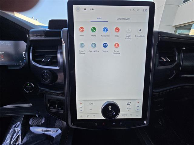 Photo of 2022 Gray Metallic Ford Expedition Max