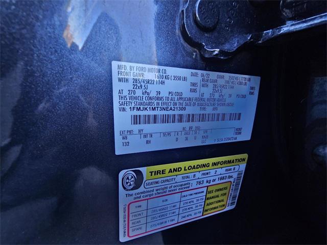 Photo of 2022 Gray Metallic Ford Expedition Max