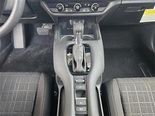 Photo of 2026 Platinum White Pearl Honda HR-V