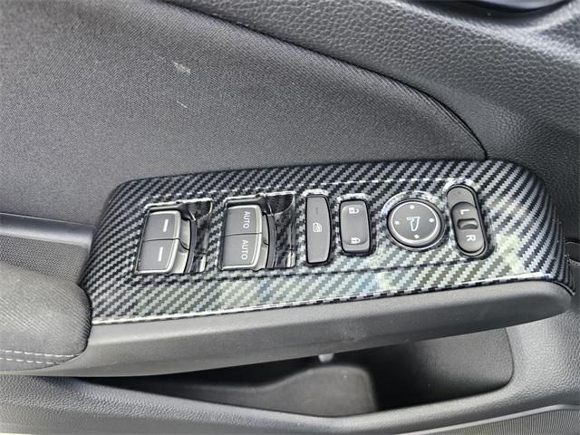 Photo of 2025 Crystal Black Pearl Honda Civic Hybrid
