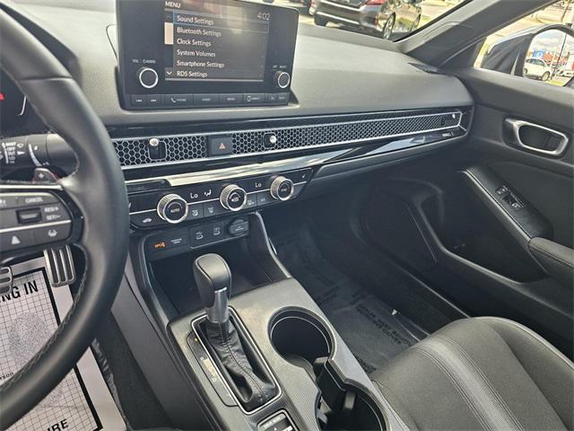 Photo of 2025 Crystal Black Pearl Honda Civic Hybrid