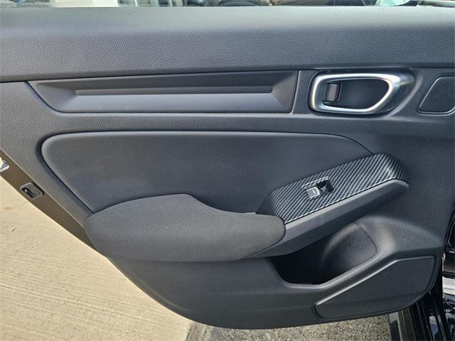 Photo of 2025 Crystal Black Pearl Honda Civic Hybrid