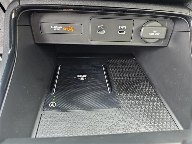 Photo of 2026 Meteorite Gray Metallic Honda CR-V Hybrid