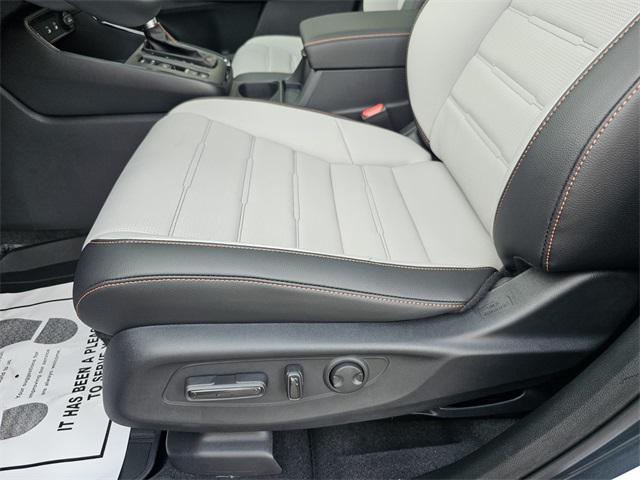 Photo of 2026 Meteorite Gray Metallic Honda CR-V Hybrid
