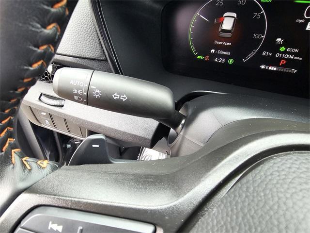 Photo of 2025 Meteorite Honda CR-V Hybrid