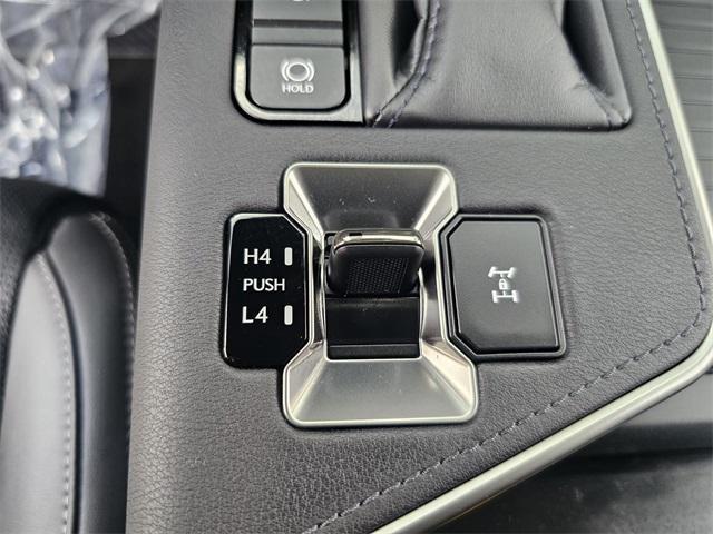 Photo of 2025 Nori Green Pearl Lexus GX 550