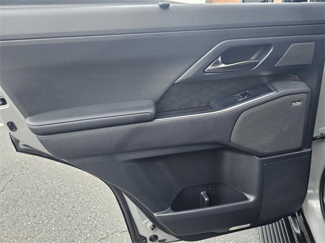 Photo of 2025 Nori Green Pearl Lexus GX 550