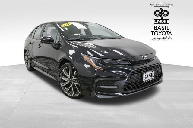 Photo of 2021 Black Sand Pearl Toyota Corolla