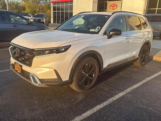 Photo of 2023 Platinum White Pearl Honda CR-V Hybrid