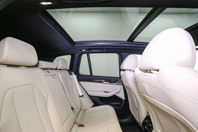 Photo of 2022 Black Sapphire Metallic BMW X3
