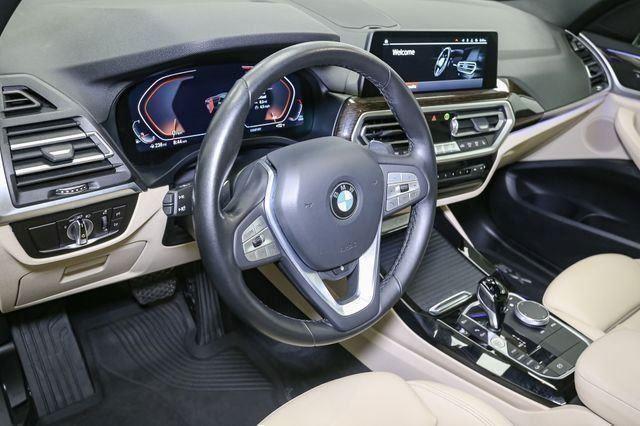 Photo of 2022 Black Sapphire Metallic BMW X3