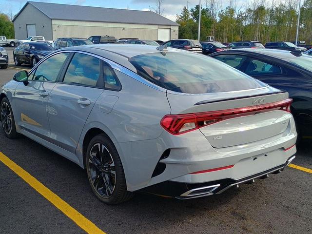 Photo of 2023 Wolf Gray Kia K5