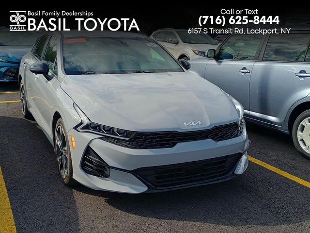 Photo of 2023 Wolf Gray Kia K5