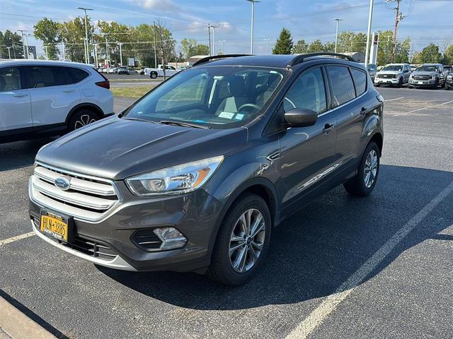 Photo of 2018 Magnetic Metallic Ford Escape