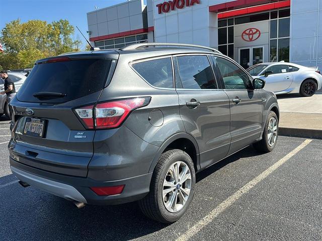 Photo of 2018 Magnetic Metallic Ford Escape