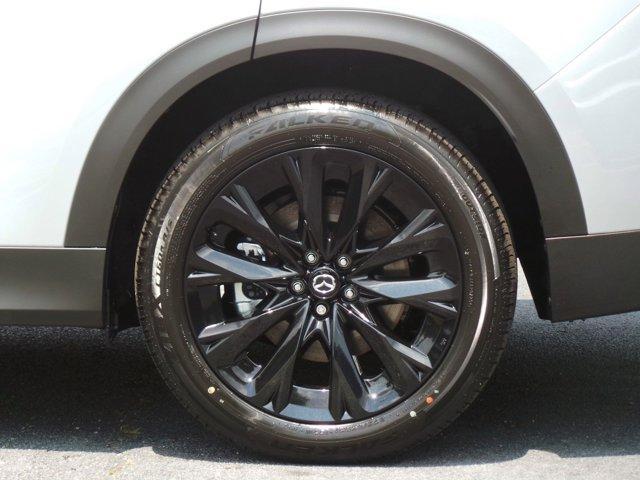 Photo of 2025 Sonic Silver Mazda CX-90