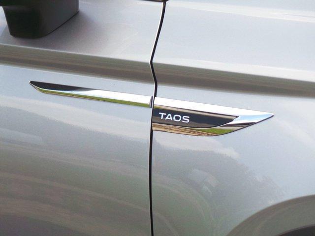 Photo of 2023 Pyrite Silver Metallic Volkswagen Taos