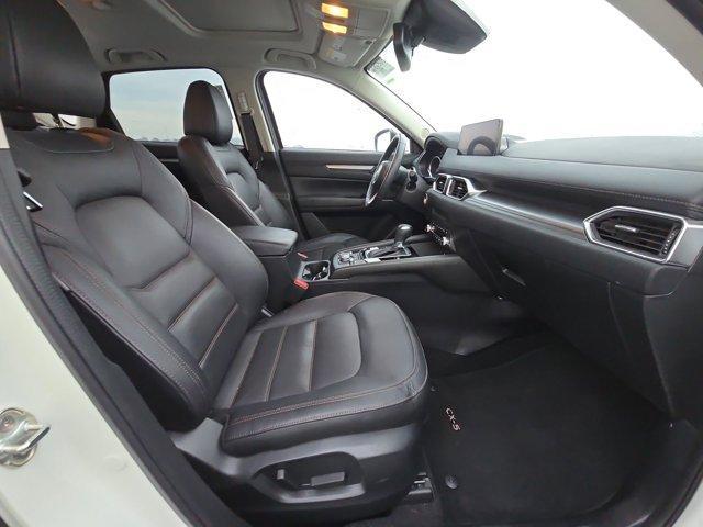 Photo of 2022 Snowflake White Pearl Mazda CX-5