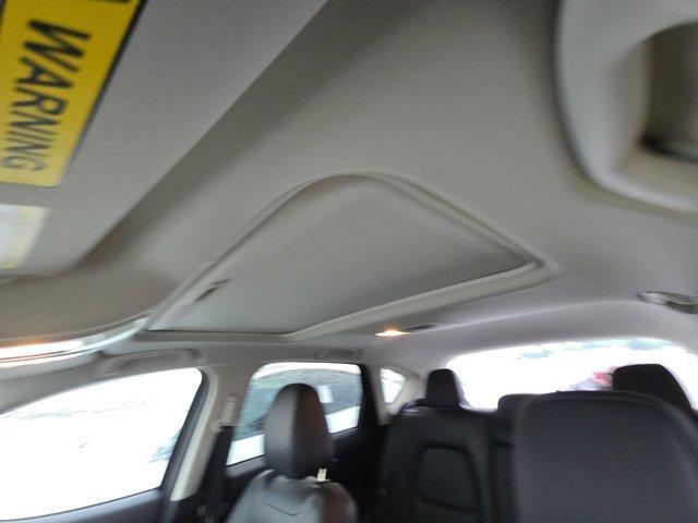Photo of 2022 Snowflake White Pearl Mazda CX-5