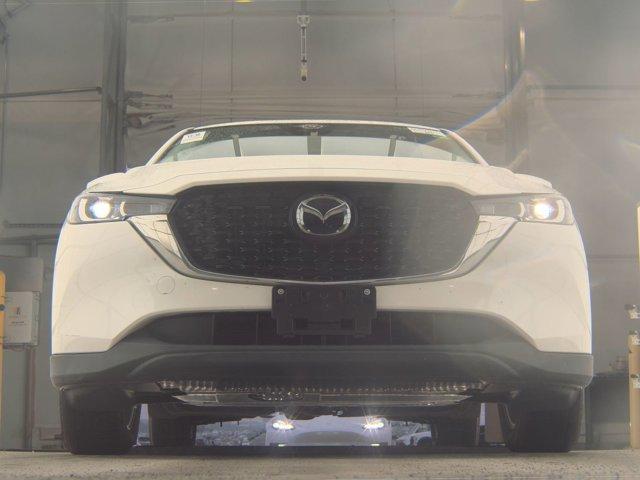 Photo of 2022 Snowflake White Pearl Mazda CX-5