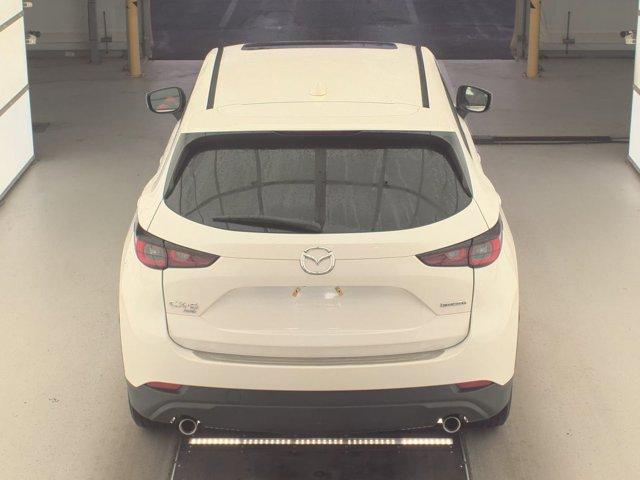Photo of 2022 Snowflake White Pearl Mazda CX-5