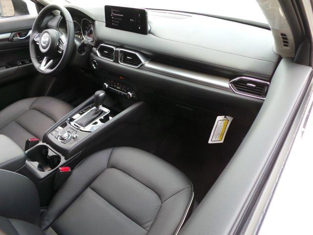 Photo of 2025 Rhodium White Metallic Mazda CX-5