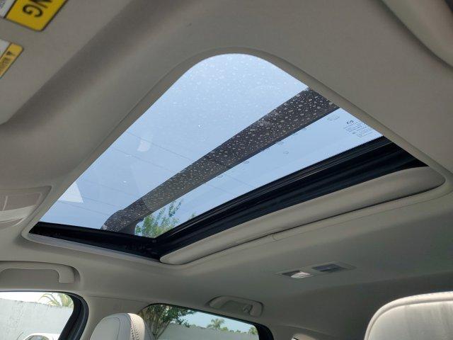 Photo of 2023 Rhodium Mazda CX-5