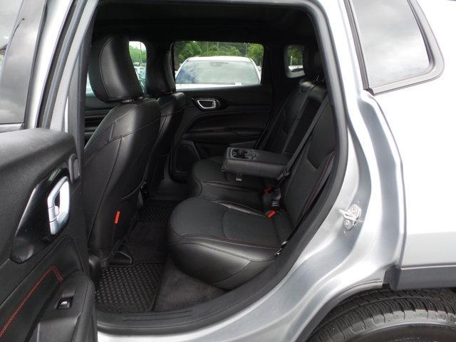 Photo of 2023 Billet Silver Metallic Clearcoat Jeep Compass