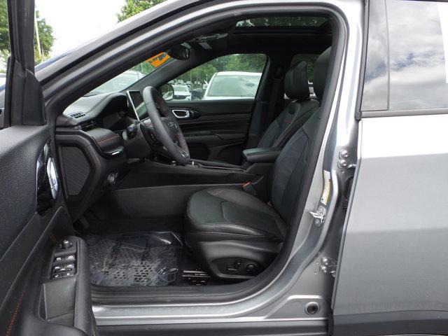 Photo of 2023 Billet Silver Metallic Clearcoat Jeep Compass