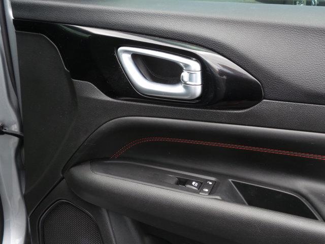 Photo of 2023 Billet Silver Metallic Clearcoat Jeep Compass