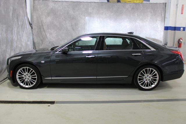 Photo of 2016 Moonstone Metallic Cadillac CT6