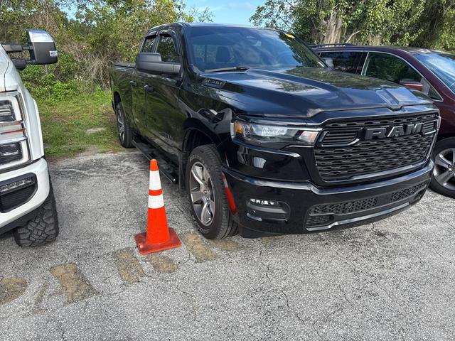 Photo of 2025 Diamond Black Crystal Pearlcoat RAM 1500