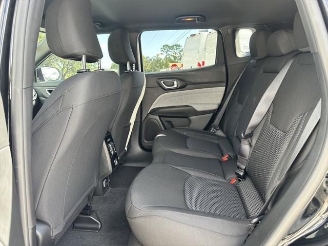 Photo of 2025 Diamond Jeep Compass