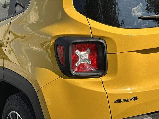 Photo of 2023 Solar Yellow Clearcoat Jeep Renegade