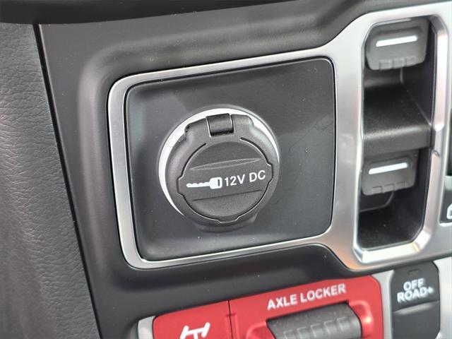 Photo of 2021 Sarge Green Clearcoat Jeep Gladiator
