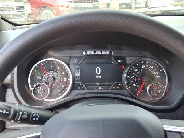 Photo of 2025 Hydro Blue Pearlcoat RAM 1500