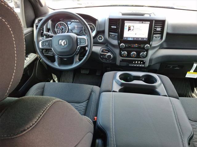 Photo of 2025 Hydro Blue Pearlcoat RAM 1500