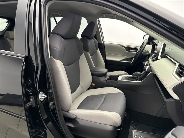 Photo of 2023 Midnight Black Metallic Toyota RAV4 Hybrid