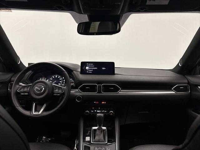 Photo of 2022 Deep Crystal Blue Mica Mazda CX-5
