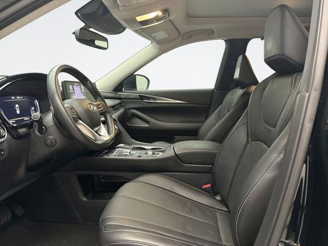 Photo of 2022 Mineral Black INFINITI QX60