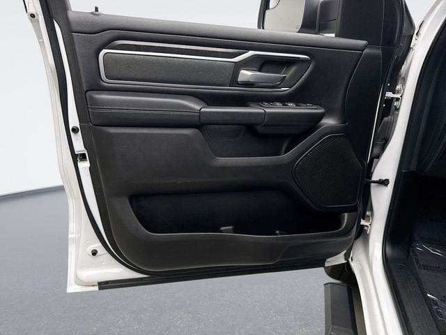 Photo of 2022 Bright White Clearcoat RAM 1500