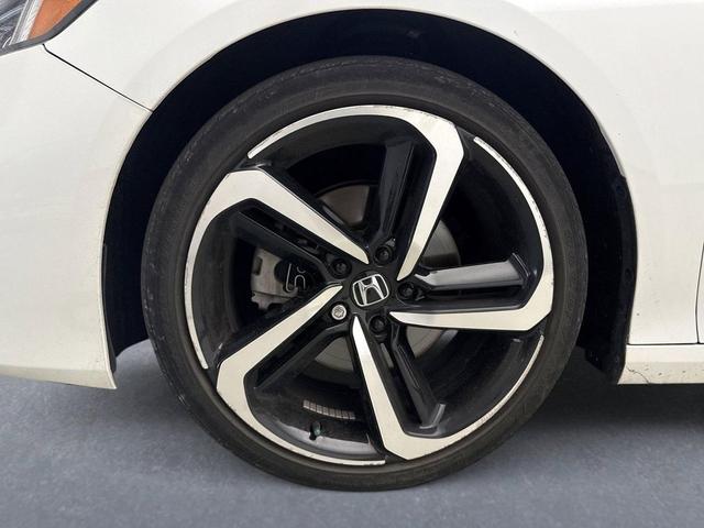 Photo of 2022 Platinum White Honda Accord