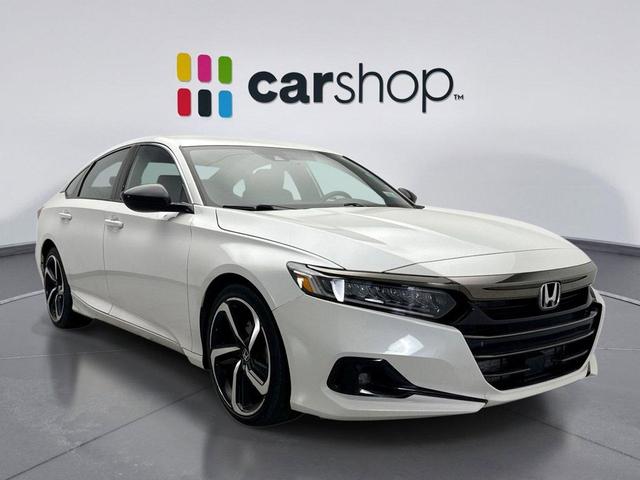 Photo of 2022 Platinum White Honda Accord