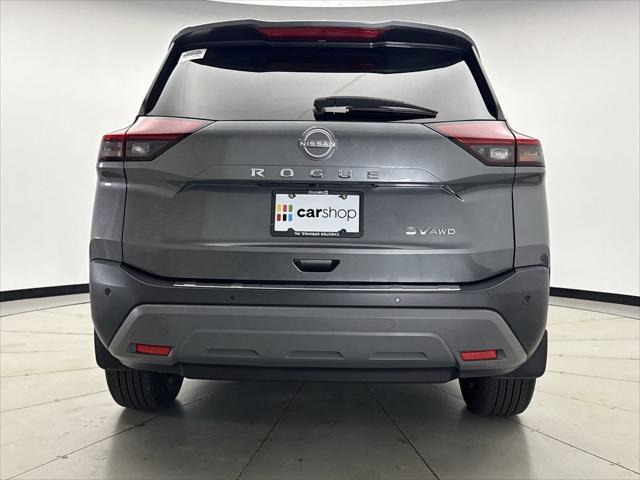 Photo of 2023 Gun Metallic Nissan Rogue