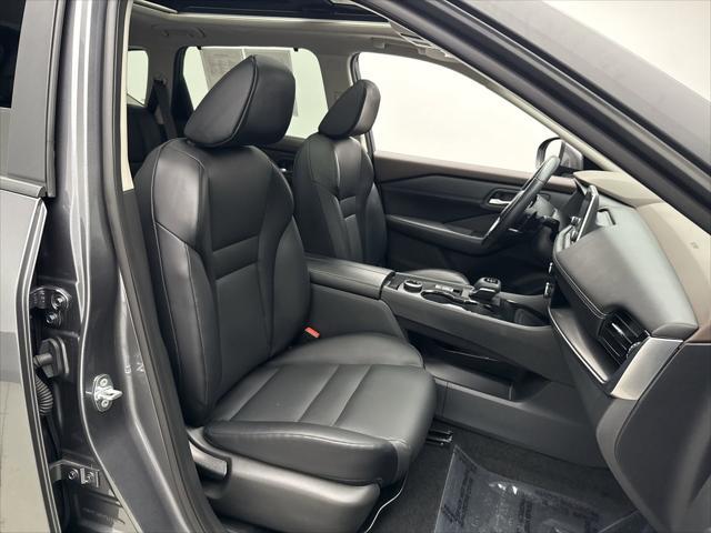 Photo of 2023 Gun Metallic Nissan Rogue