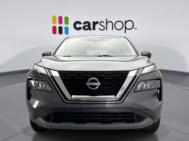 Photo of 2023 Gun Metallic Nissan Rogue