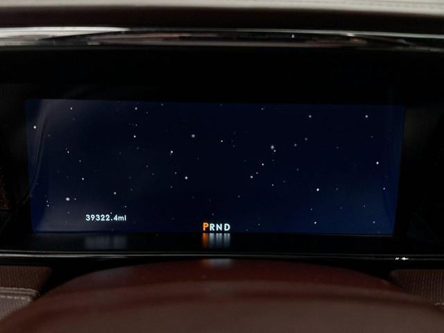 Photo of 2021 INFINITE BLACK Lincoln Navigator