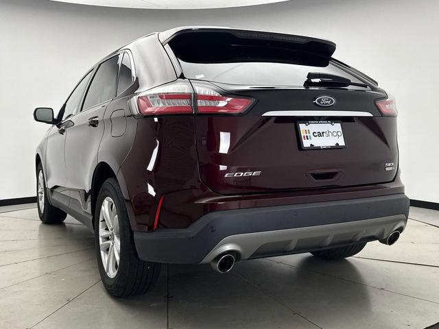 Photo of 2020 BURGUNDY VELVET MET TINT CC Ford Edge
