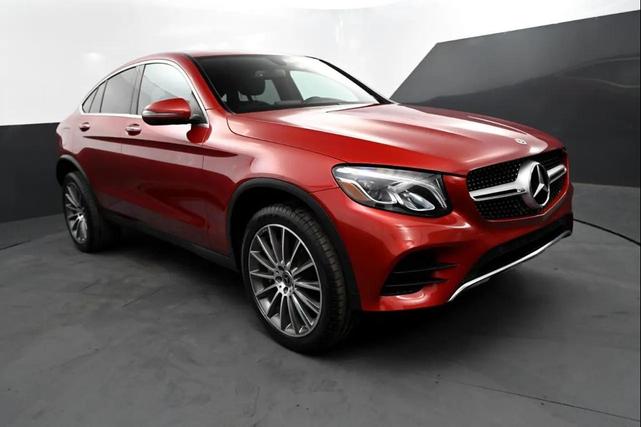 Photo of 2018 Burgundy Mercedes-Benz GLC 300