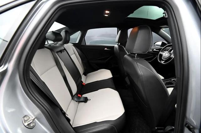 Photo of 2021 Pyrite Silver Metallic Volkswagen Jetta